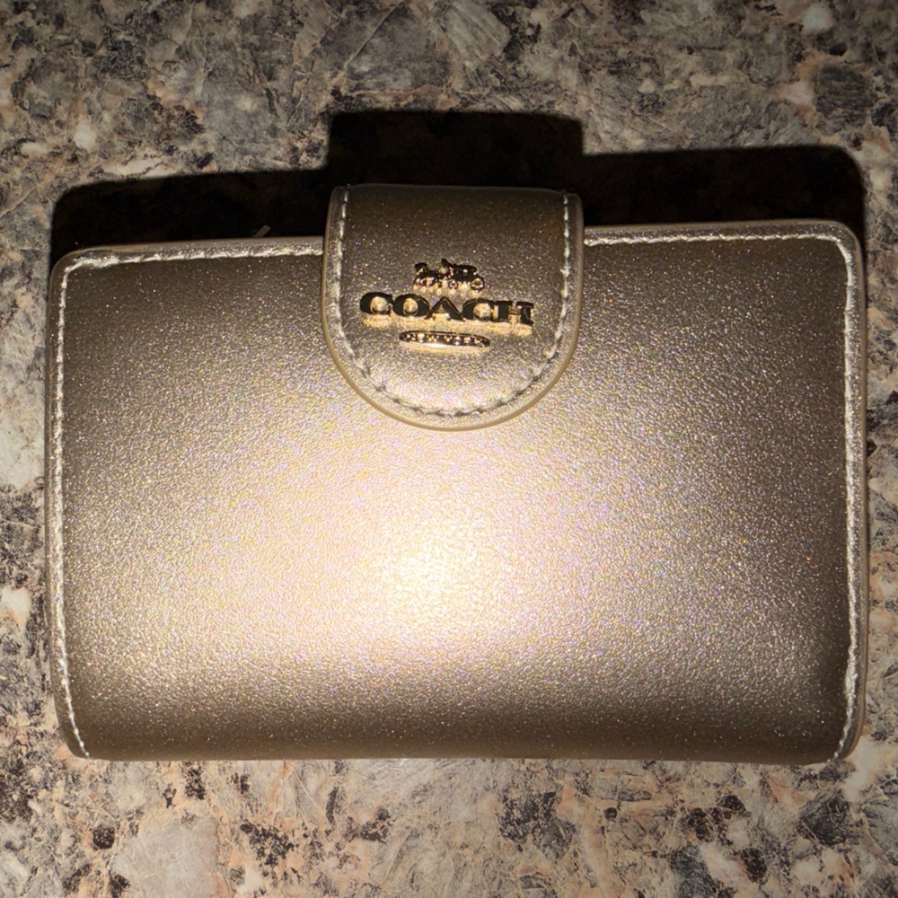 Coach Medium Corner Zip Metallic Champagne Wallet - Picture 2 of 5